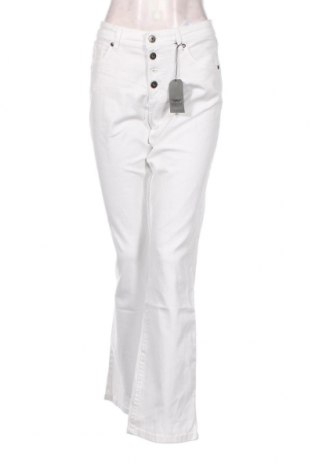 Γυναικείο Τζίν Arizona, Μέγεθος L, Χρώμα Λευκό, 98% βαμβάκι, 2% ελαστάνη, Τιμή 19,07 €