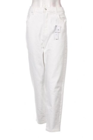 Γυναικείο Τζίν Bershka, Μέγεθος XL, Χρώμα Λευκό, 98% βαμβάκι, 2% ελαστάνη, Τιμή 29,90 €