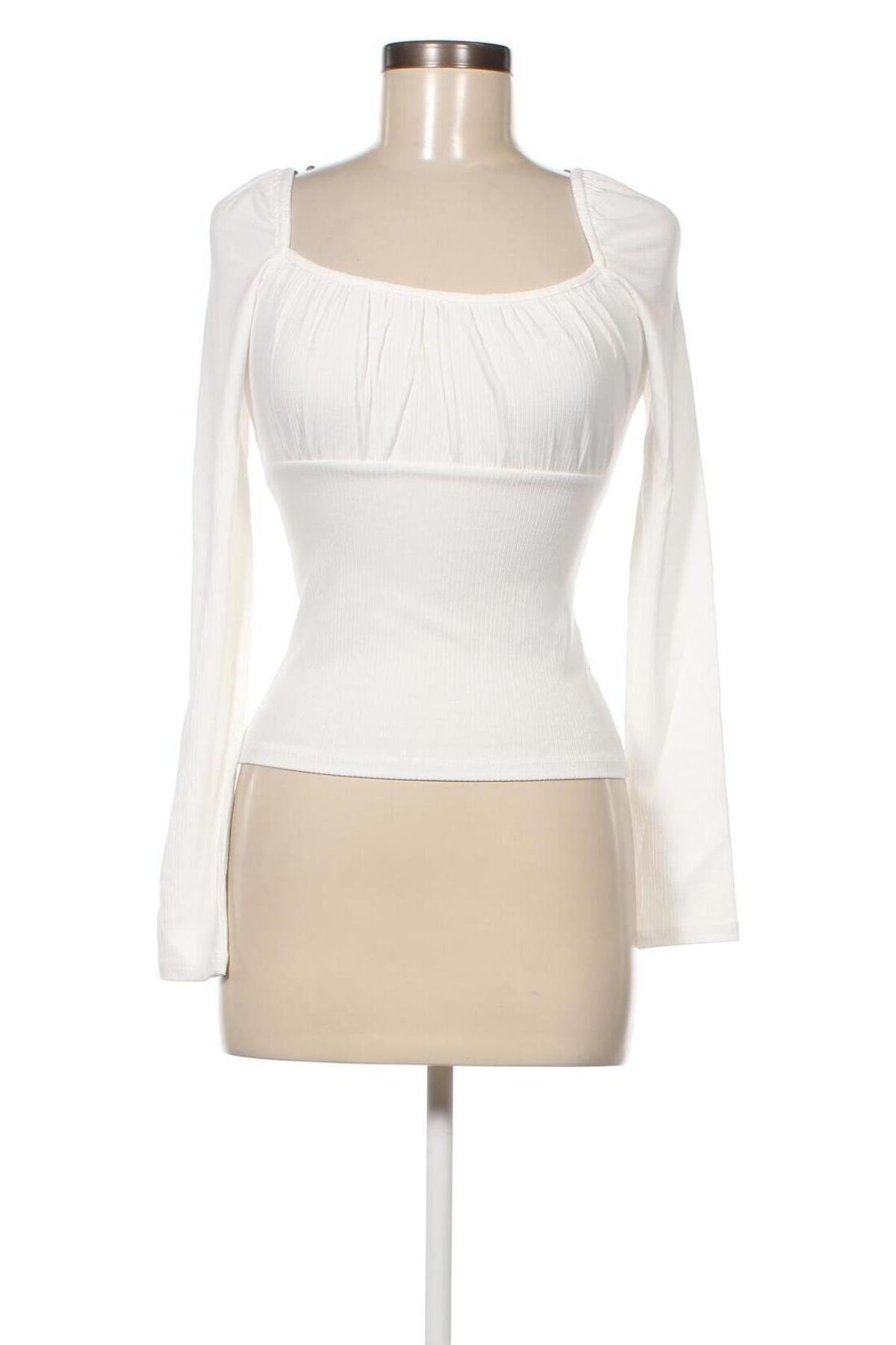 Γυναικεία μπλούζα NA-KD, Μέγεθος S, Χρώμα Λευκό, 52% lyocell, 43% βισκόζη, 5% ελαστάνη, Τιμή 24,74 €