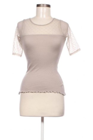 Γυναικεία μπλούζα, Μέγεθος S, Χρώμα  Μπέζ, Τιμή 9,72 €