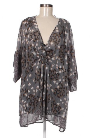 Γυναικεία μπλούζα, Μέγεθος 3XL, Χρώμα Πολύχρωμο, Τιμή 4,35 €