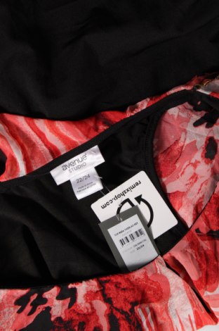 Γυναικεία μπλούζα Avenue, Μέγεθος 3XL, Χρώμα Πολύχρωμο, Τιμή 33,85 €
