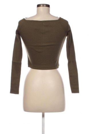 Дамска блуза BGM, Размер S, Цвят Зелен, Цена 8,37 лв.
