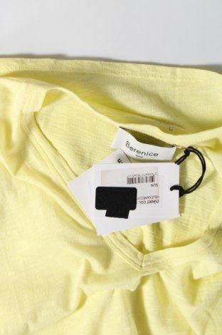 Дамска тениска Berenice, Размер S, Цвят Жълт, Цена 29,24 лв.