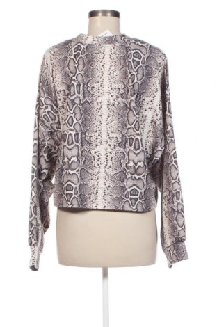 Γυναικεία μπλούζα Bershka, Μέγεθος L, Χρώμα Πολύχρωμο, Τιμή 3,17 €