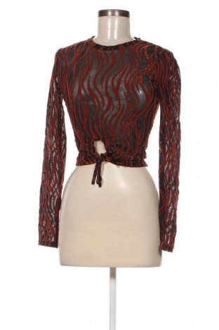 Дамска блуза Bershka, Размер M, Цвят Многоцветен, Цена 3,04 лв.
