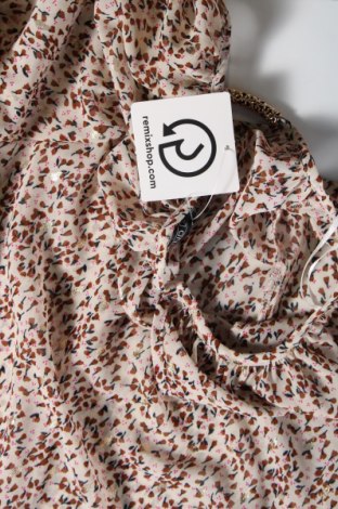 Дамска блуза Blind Date, Размер S, Цвят Многоцветен, Цена 4,75 лв.