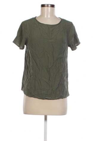 Γυναικεία μπλούζα Cherry Paris, Μέγεθος M, Χρώμα Πράσινο, Τιμή 1,60 €