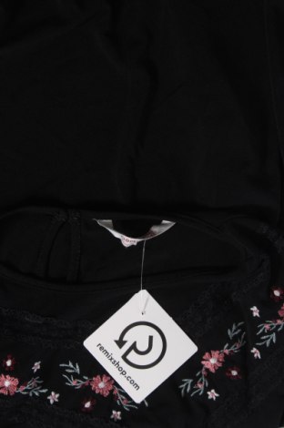 Дамска блуза Clockhouse, Размер S, Цвят Черен, Цена 19,00 лв.