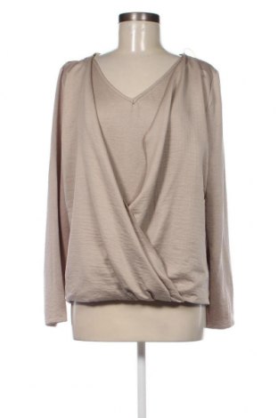 Γυναικεία μπλούζα Donna Dura, Μέγεθος M, Χρώμα  Μπέζ, Τιμή 3,91 €