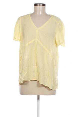 Γυναικεία μπλούζα Etam, Μέγεθος L, Χρώμα Κίτρινο, Τιμή 5,57 €