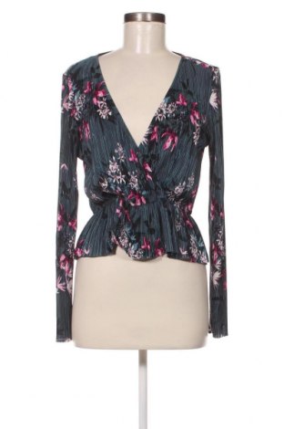 Дамска блуза Gina Tricot, Размер M, Цвят Многоцветен, Цена 4,80 лв.
