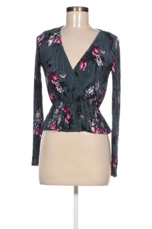 Γυναικεία μπλούζα Gina Tricot, Μέγεθος XS, Χρώμα Μπλέ, Τιμή 9,28 €