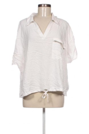 Γυναικεία μπλούζα John Baner, Μέγεθος 3XL, Χρώμα Λευκό, Τιμή 8,46 €