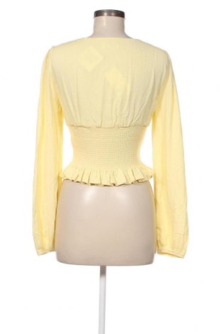 Дамска блуза Kookai, Размер M, Цвят Жълт, Цена 102,00 лв.