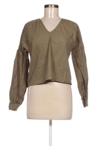 Дамска блуза NA-KD, Размер XS, Цвят Зелен, Цена 4,35 лв.