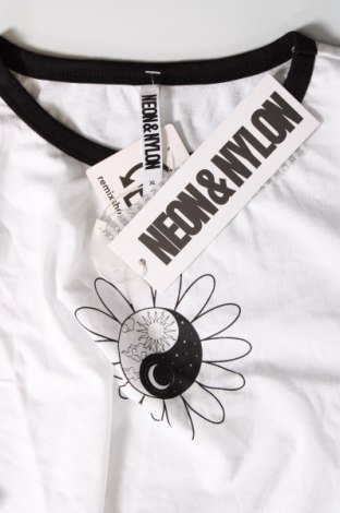Damen Shirt Neon & Nylon by Only, Größe XL, Farbe Weiß, Preis € 37,11