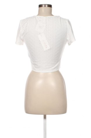 Дамска блуза ONLY, Размер L, Цвят Бял, Цена 40,00 лв.