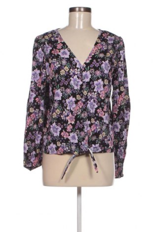 Дамска блуза ONLY, Размер L, Цвят Многоцветен, Цена 21,99 лв.