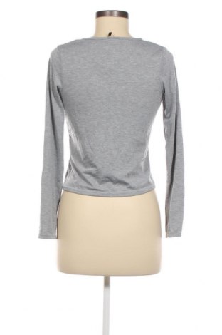 Damen Shirt Pretty Little Thing, Größe XS, Farbe Grau, Preis € 13,22