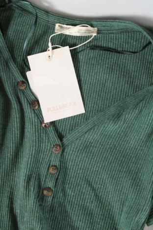 Γυναικεία μπλούζα Pull&Bear, Μέγεθος M, Χρώμα Πράσινο, Τιμή 4,15 €