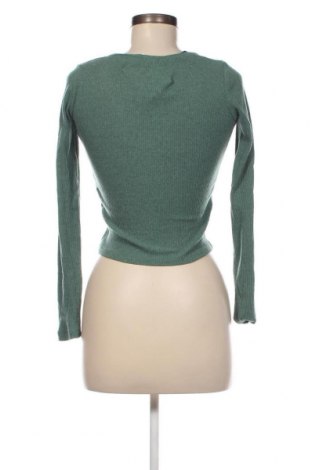 Damen Shirt Pull&Bear, Größe M, Farbe Grün, Preis 3,36 €