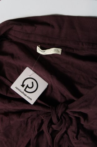 Дамска блуза Pull&Bear, Размер S, Цвят Лилав, Цена 9,92 лв.