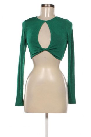 Дамска блуза Pull&Bear, Размер M, Цвят Зелен, Цена 5,13 лв.