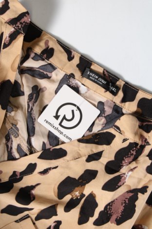 Γυναικεία μπλούζα SHEIN, Μέγεθος 4XL, Χρώμα Πολύχρωμο, Τιμή 10,11 €