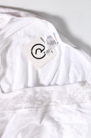 Дамска блуза Simone, Размер 4XL, Цвят Бял, Цена 18,00 лв.