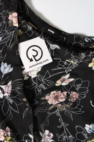 Γυναικεία μπλούζα Sinsay, Μέγεθος M, Χρώμα Μαύρο, Τιμή 3,13 €