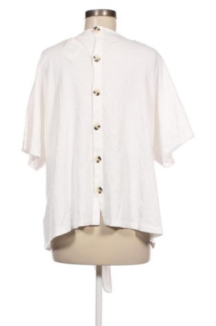 Дамска блуза Sussan, Размер XXL, Цвят Бял, Цена 24,00 лв.