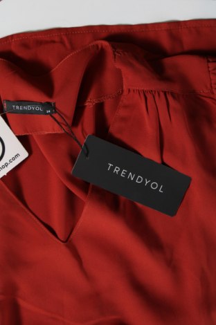 Дамска блуза Trendyol, Размер XS, Цвят Кафяв, Цена 8,64 лв.