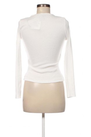 Дамска блуза Trendyol, Размер M, Цвят Бял, Цена 21,60 лв.