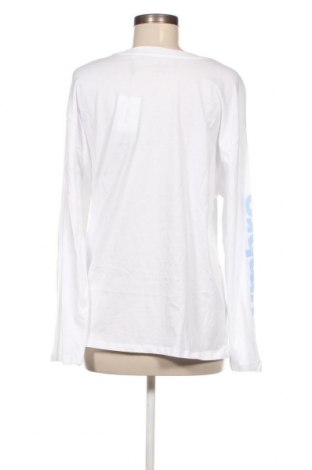 Дамска блуза Umbro, Размер M, Цвят Бял, Цена 26,46 лв.