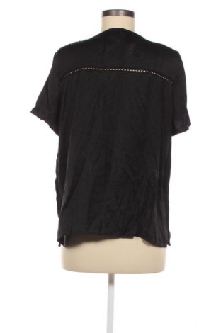 Дамска блуза VILA, Размер L, Цвят Черен, Цена 15,00 лв.