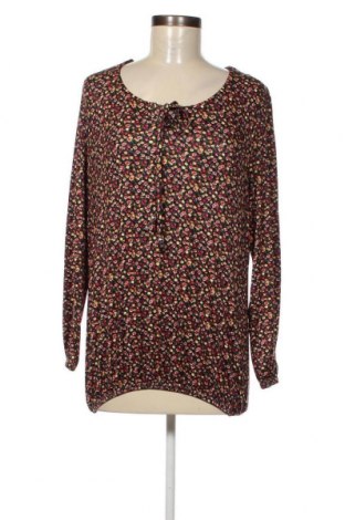 Дамска блуза Victoria, Размер M, Цвят Многоцветен, Цена 4,75 лв.