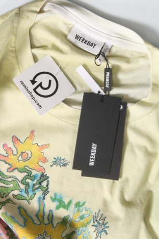 Γυναικεία μπλούζα Weekday, Μέγεθος XL, Χρώμα Πολύχρωμο, Τιμή 20,62 €
