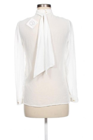 Γυναικεία μπλούζα Zara Trafaluc, Μέγεθος S, Χρώμα Λευκό, Τιμή 12,37 €
