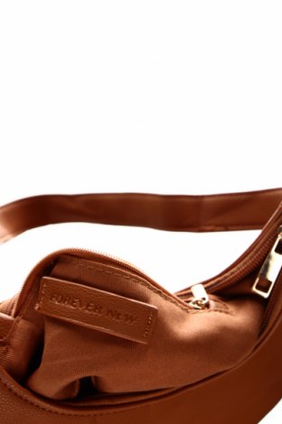 Γυναικεία τσάντα Forever New, Χρώμα Καφέ, Τιμή 30,31 €