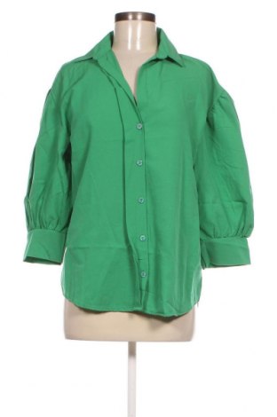 Дамска риза, Размер M, Цвят Зелен, Цена 18,00 лв.