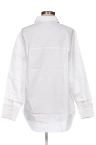 Дамска риза ASOS, Размер XL, Цвят Бял, Цена 31,79 лв.
