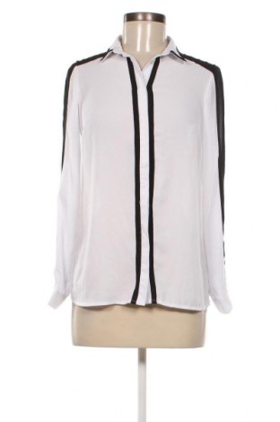 Дамска риза Mohito, Размер XS, Цвят Бял, Цена 11,75 лв.