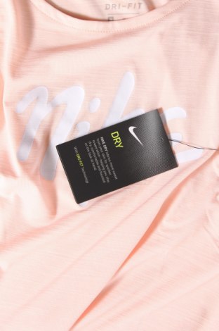 Dámské tričko Nike, Velikost M, Barva Růžová, Cena  715,00 Kč