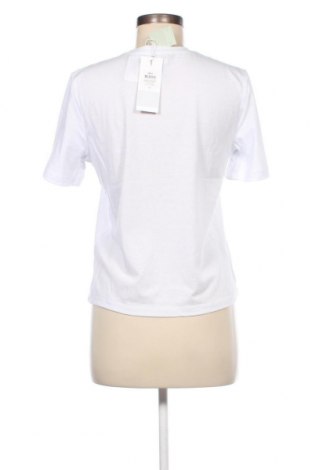 Дамска тениска ONLY, Размер XS, Цвят Бял, Цена 27,00 лв.