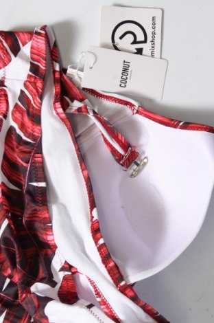 Damen-Badeanzug Coconut Sunwear, Größe L, Farbe Rot, Preis 64,50 €