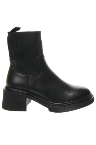Dámské boty , Velikost 39, Barva Černá, Cena  580,00 Kč