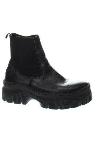 Dámské boty , Velikost 36, Barva Černá, Cena  347,00 Kč