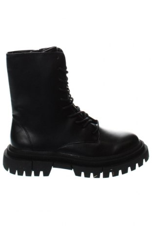 Dámské boty  Bershka, Velikost 37, Barva Černá, Cena  893,00 Kč