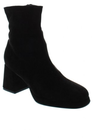 Dámské boty  C'M, Velikost 41, Barva Černá, Cena  580,00 Kč